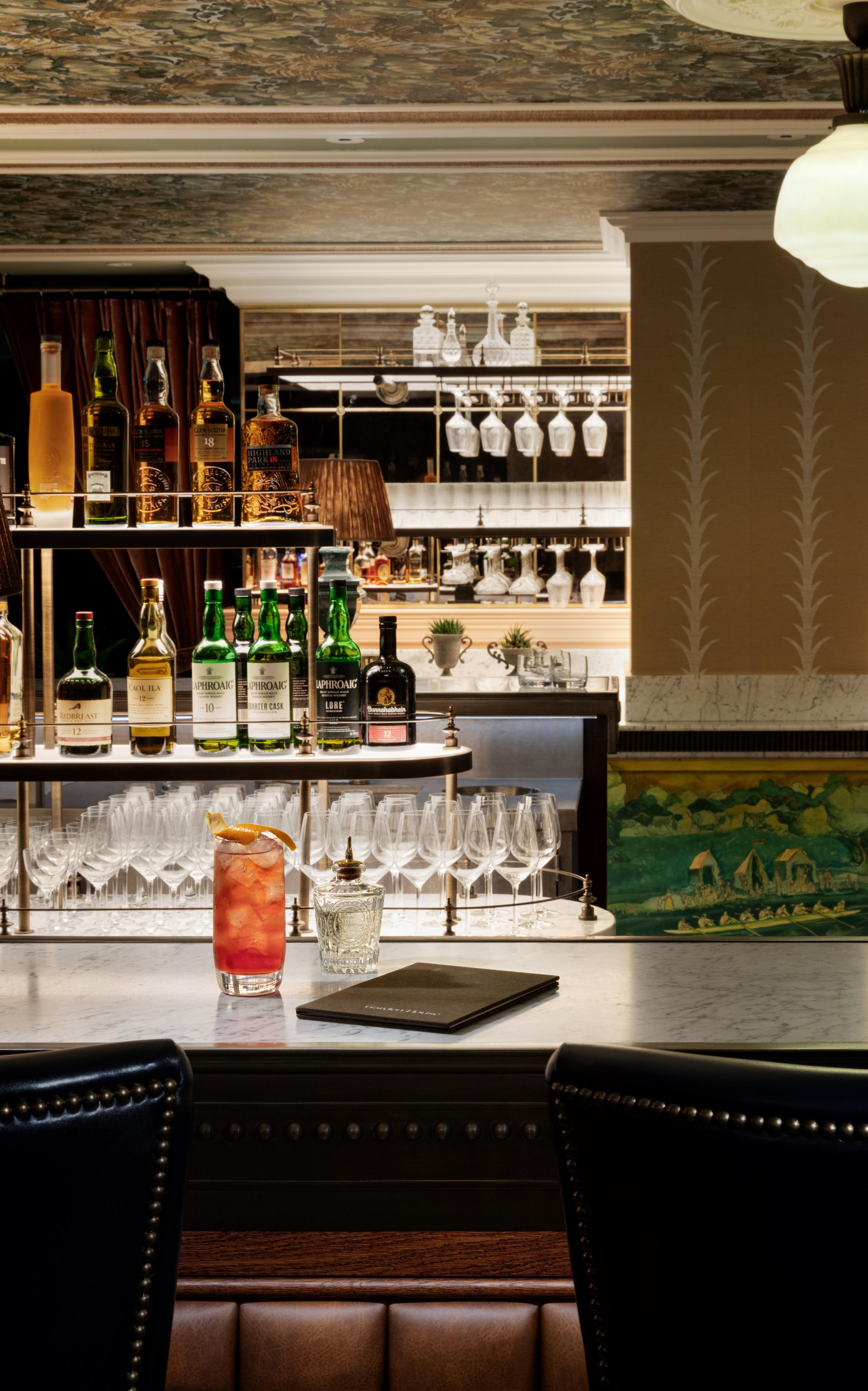Graduate By Hilton Cambridge Hotel Екстериор снимка