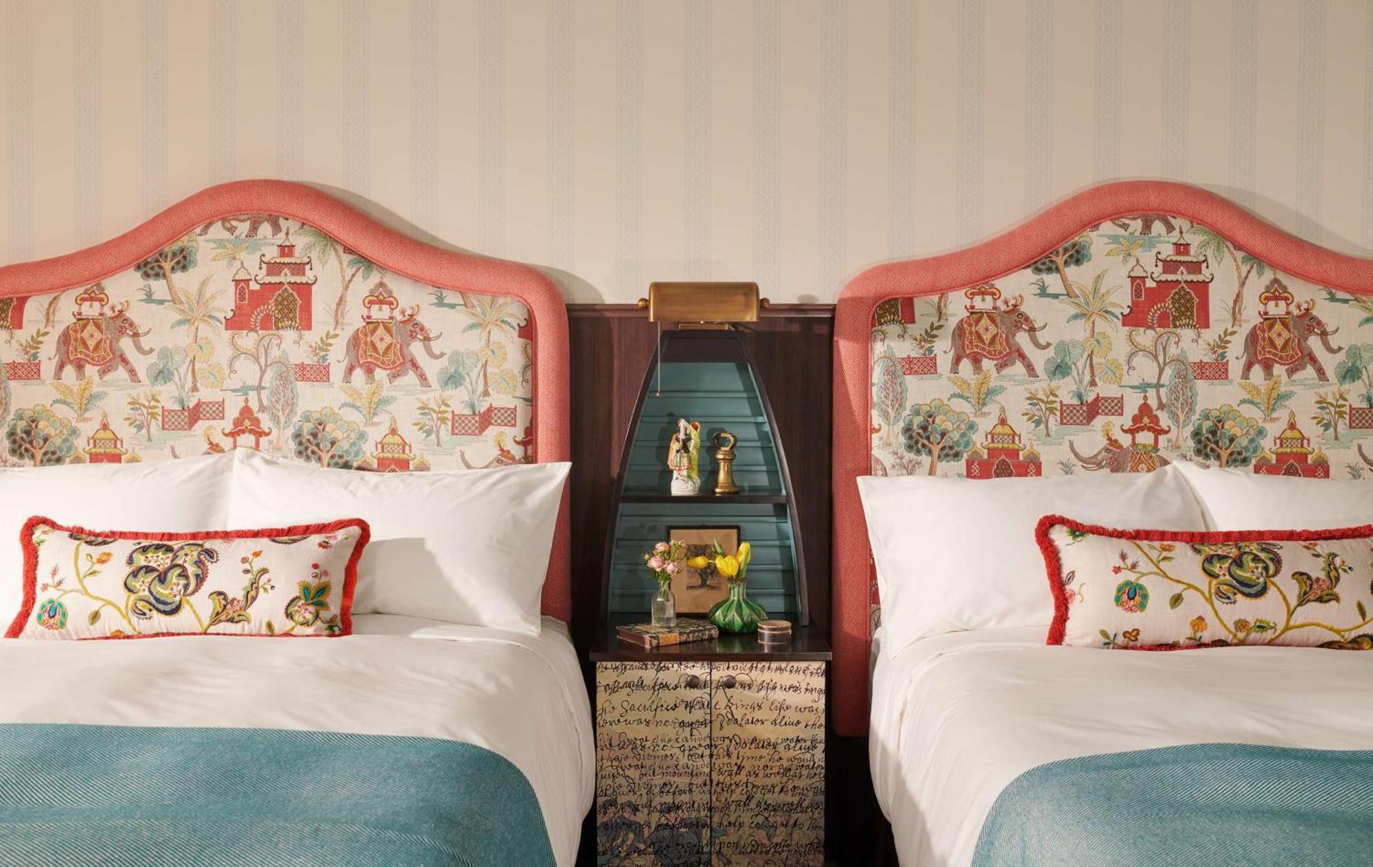 Graduate By Hilton Cambridge Hotel Екстериор снимка